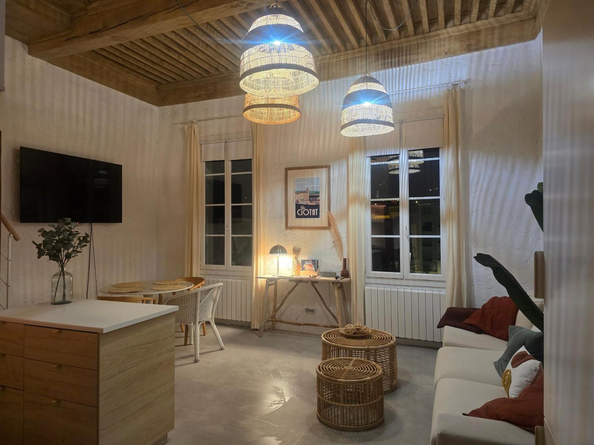 Appart Avec Parking, 150M Du Vieux Port, 50 M2 La Ciotat Bagian luar foto